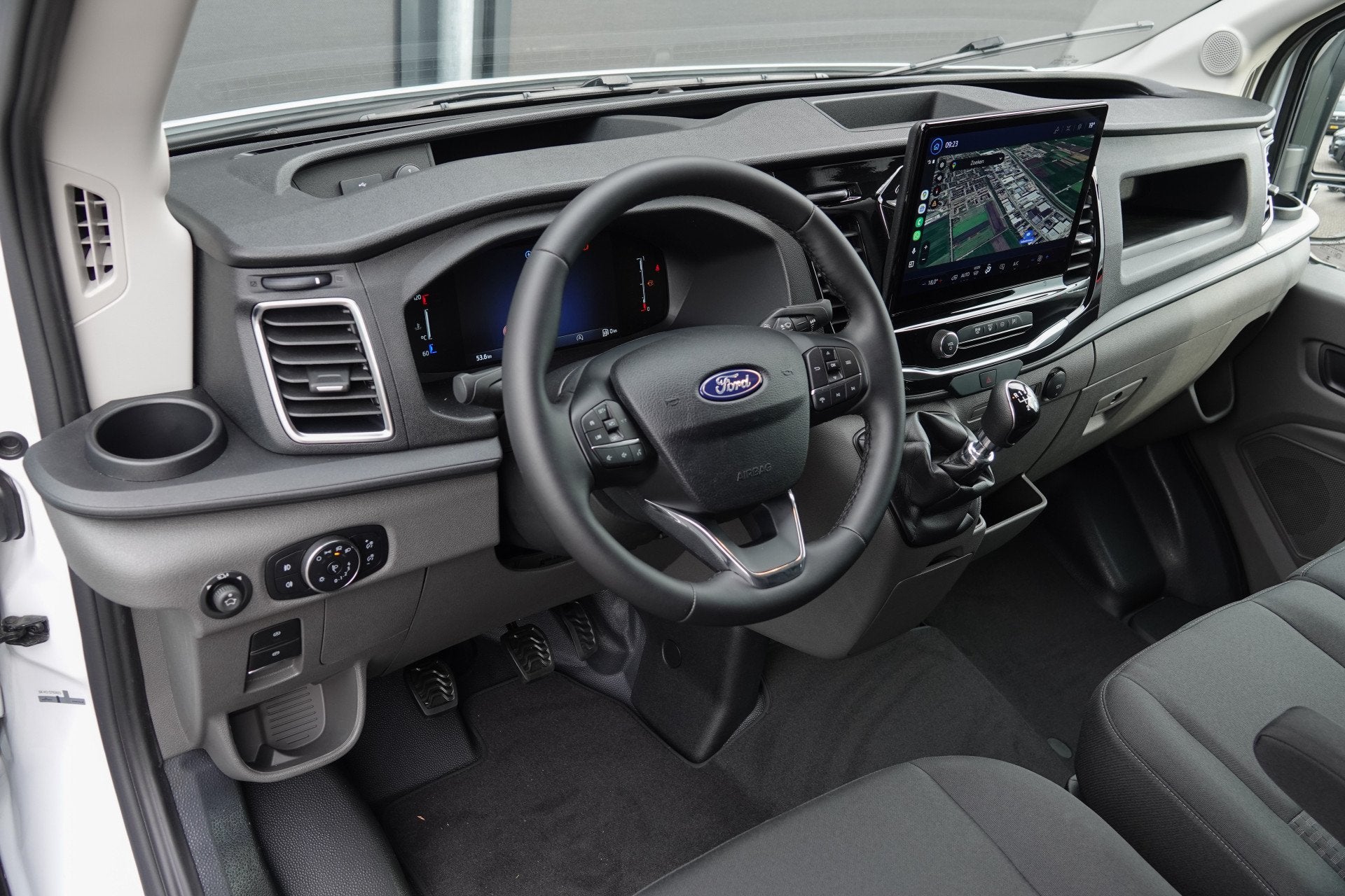 Ford Transit L3H2 2.0Tdci 130Pk | 350 | Trend | Virtual Cock, Voorwielaandrijving, 12 maanden, Stof, Zwart