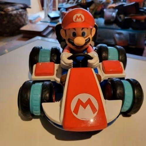 Mario Kart auto, Racen en Vliegen, Ophalen of Verzenden, Zo goed als nieuw, 3 spelers of meer
