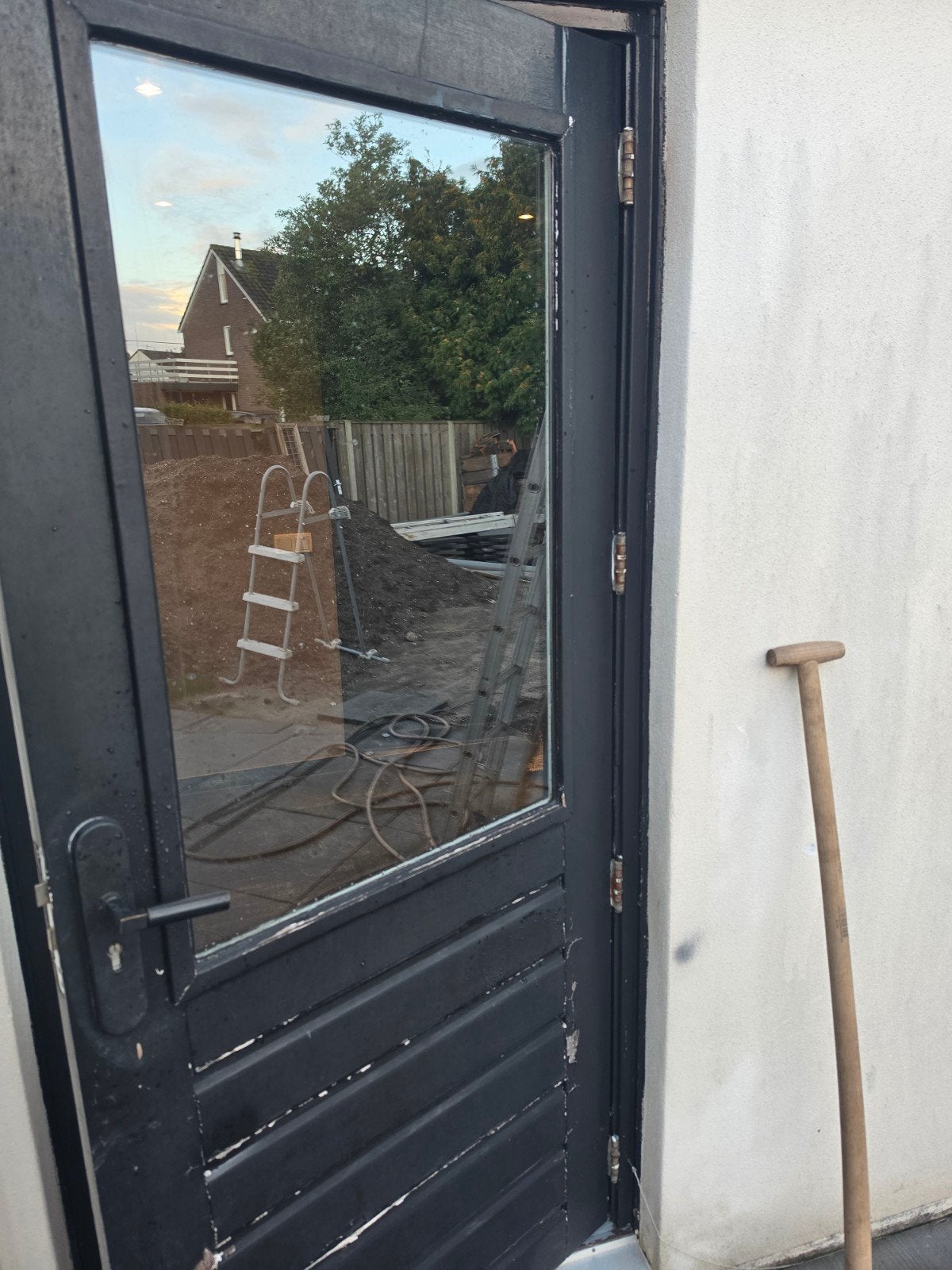 Zwarte buitendeur met glas, Ophalen, Gebruikt, 80 tot 100 cm, Buitendeur