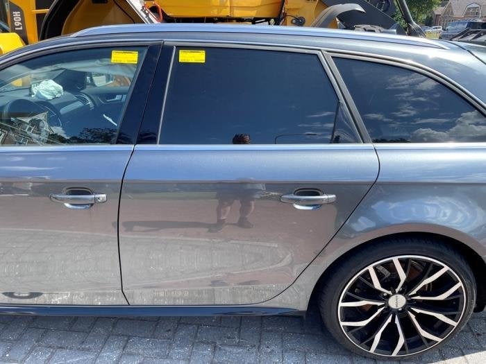 Portier 4Deurs links-achter van een Audi A4 (LZ7S), Gebruikt, -, Deur, -