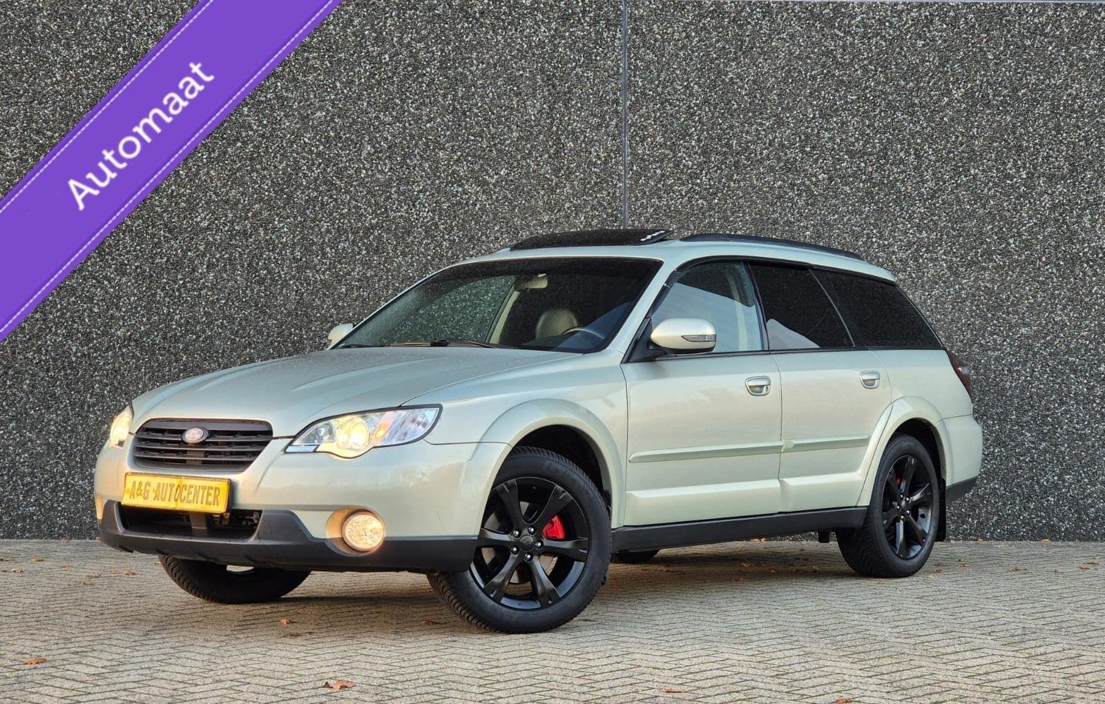 Subaru Legacy Outback 2.5i 4WD/1e Eig/165PK/Pano/Trekhaak, Auto's, Subaru, Automaat, Gebruikt, 4 cilinders, Outback