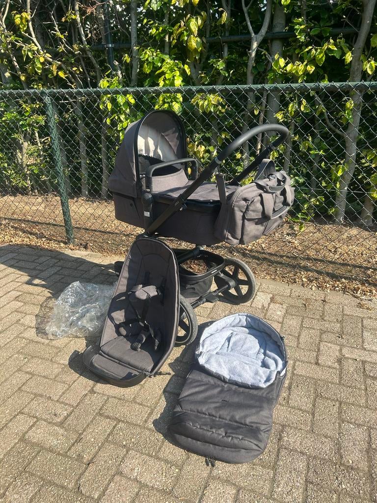 Joolz Day + Combiwagen met complete accessoires set, Zo goed als nieuw, Combiwagen, Met reiswieg, Ophalen