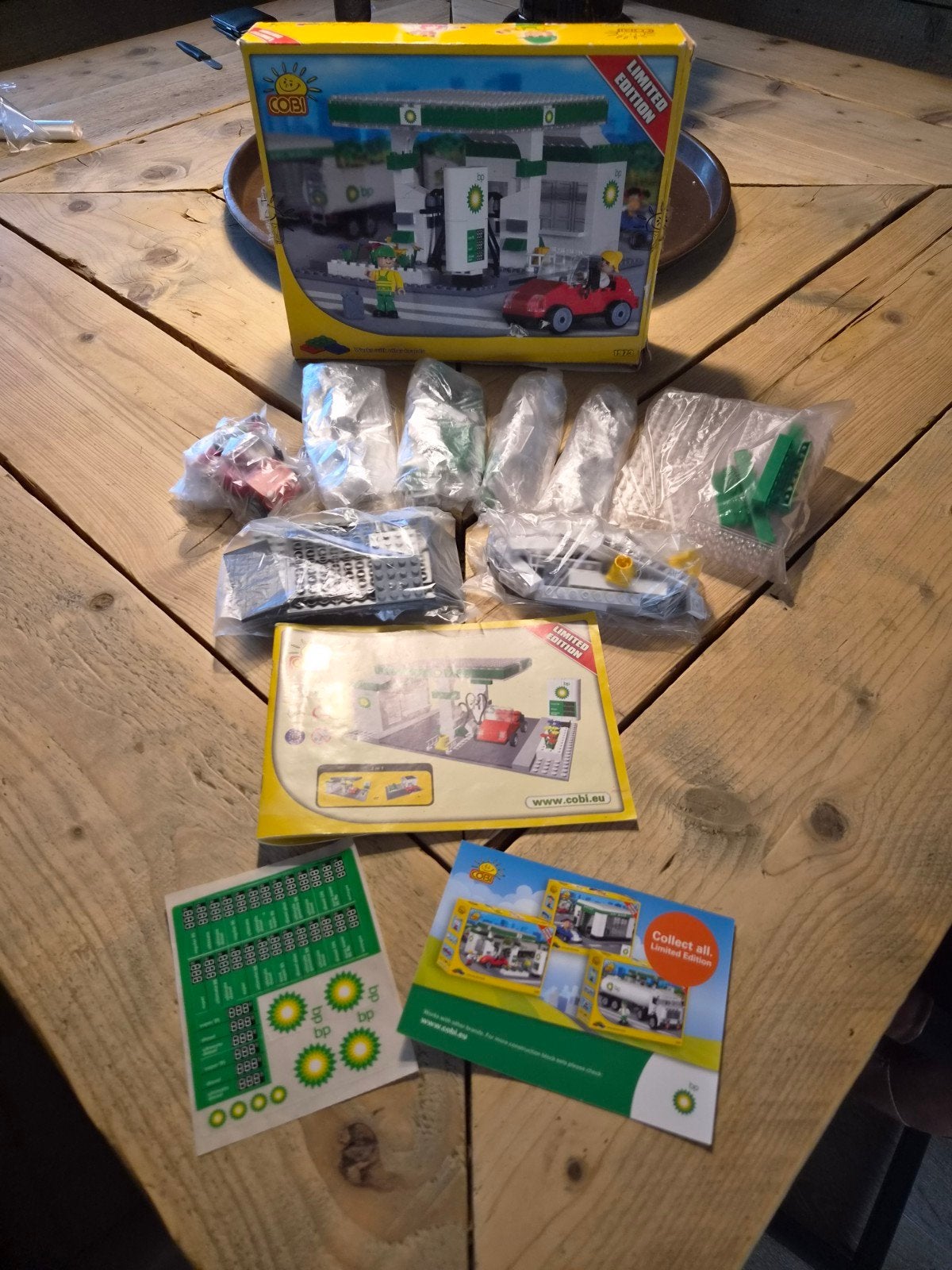 COBI 1973 BP Tankstation, Ophalen of Verzenden, Zo goed als nieuw
