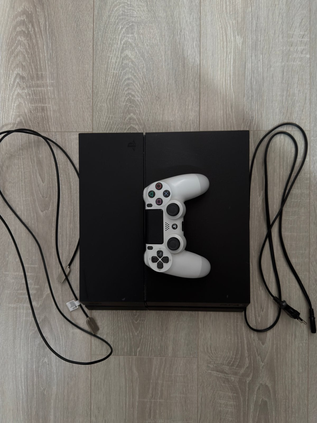 Playstation 4 plus Ps4 en Ps5 games te koop, Verzenden, Zo goed als nieuw, Met 1 controller, Original
