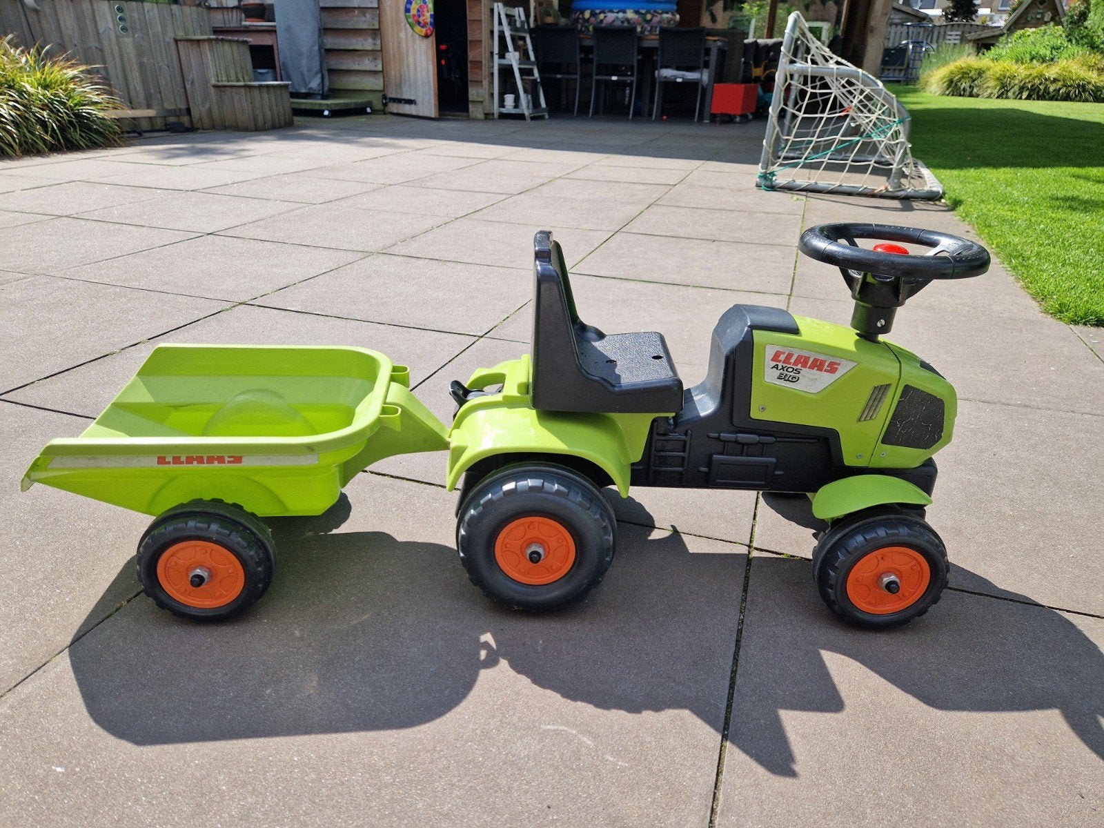 Looptractor in goede staat, Kinderen en Baby's, Speelgoed | Buiten | Voertuigen en Loopfietsen, Ophalen of Verzenden, Zo goed als nieuw