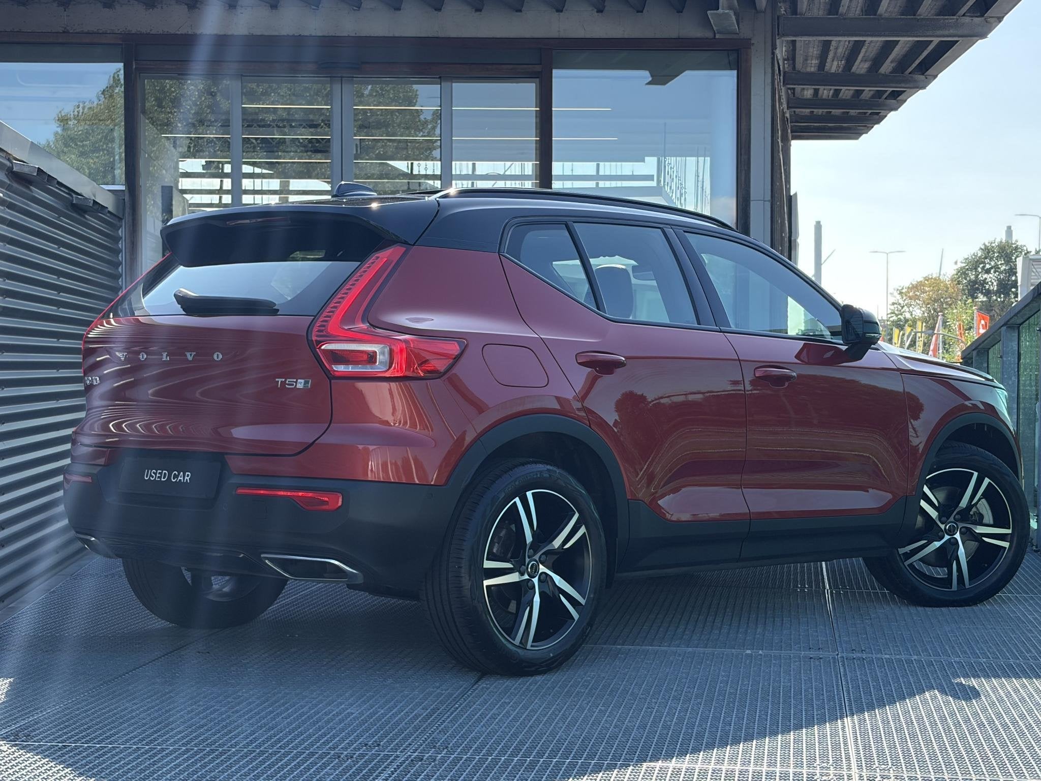 Volvo XC40 1.5 T5 Twin Engine R-Design PHEV Automaat, Unieke, Auto's, Euro 6, Hybride Elektrisch/Benzine, 3 cilinders, SUV of Terreinwagen