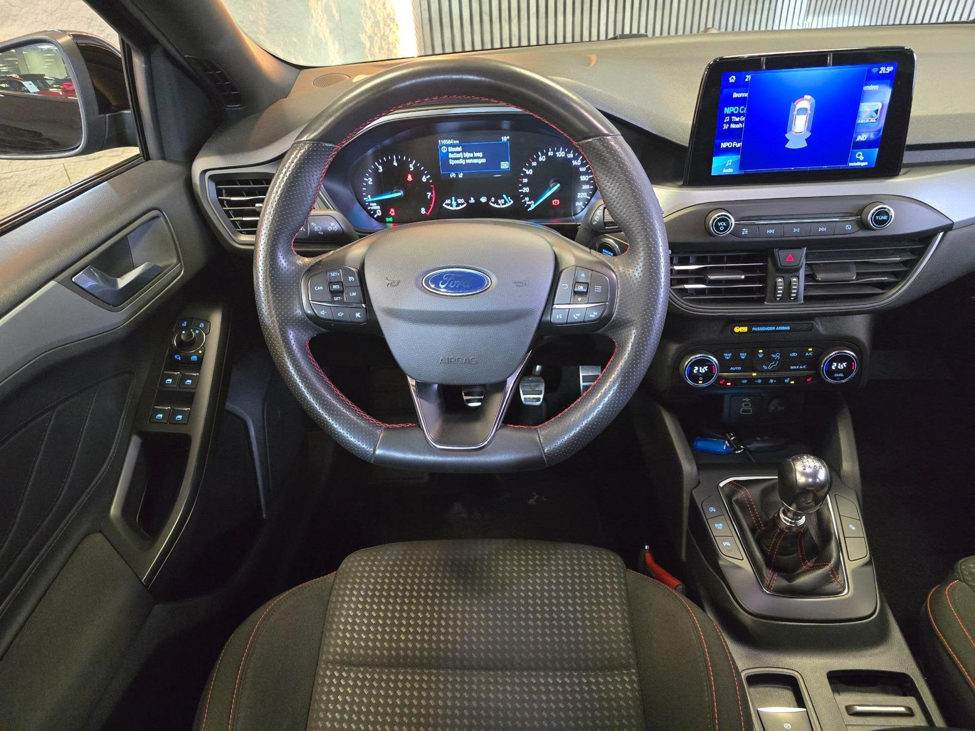 Ford Focus Wagon 1.0 EcoBoost Hybrid ST Line Titanium|GARANT, 125 pk, Gebruikt, Euro 6, Zwart