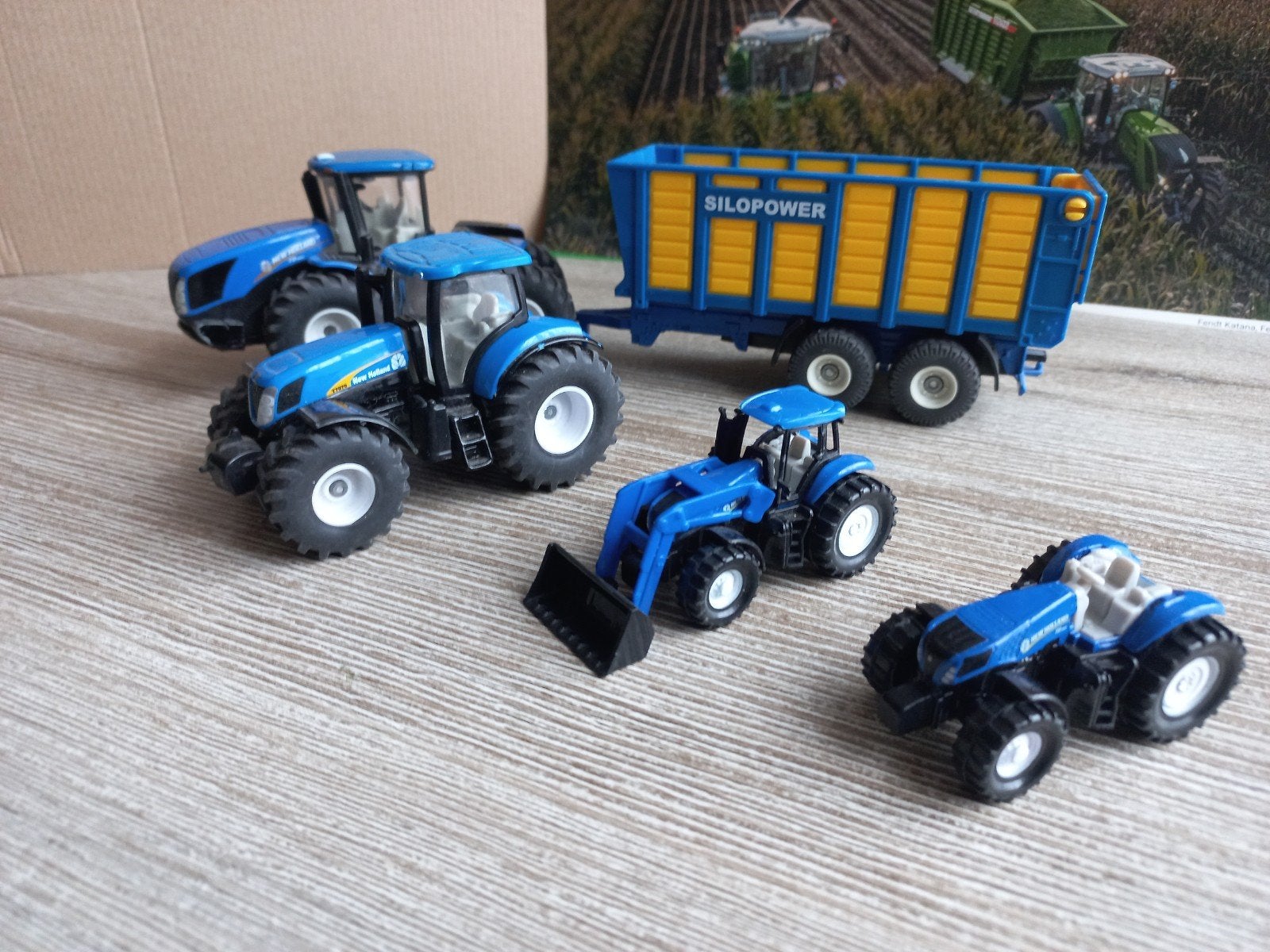 New Holland Trekker's, Hobby en Vrije tijd, Ophalen of Verzenden, Gebruikt, Tractor of Landbouw, Overige merken
