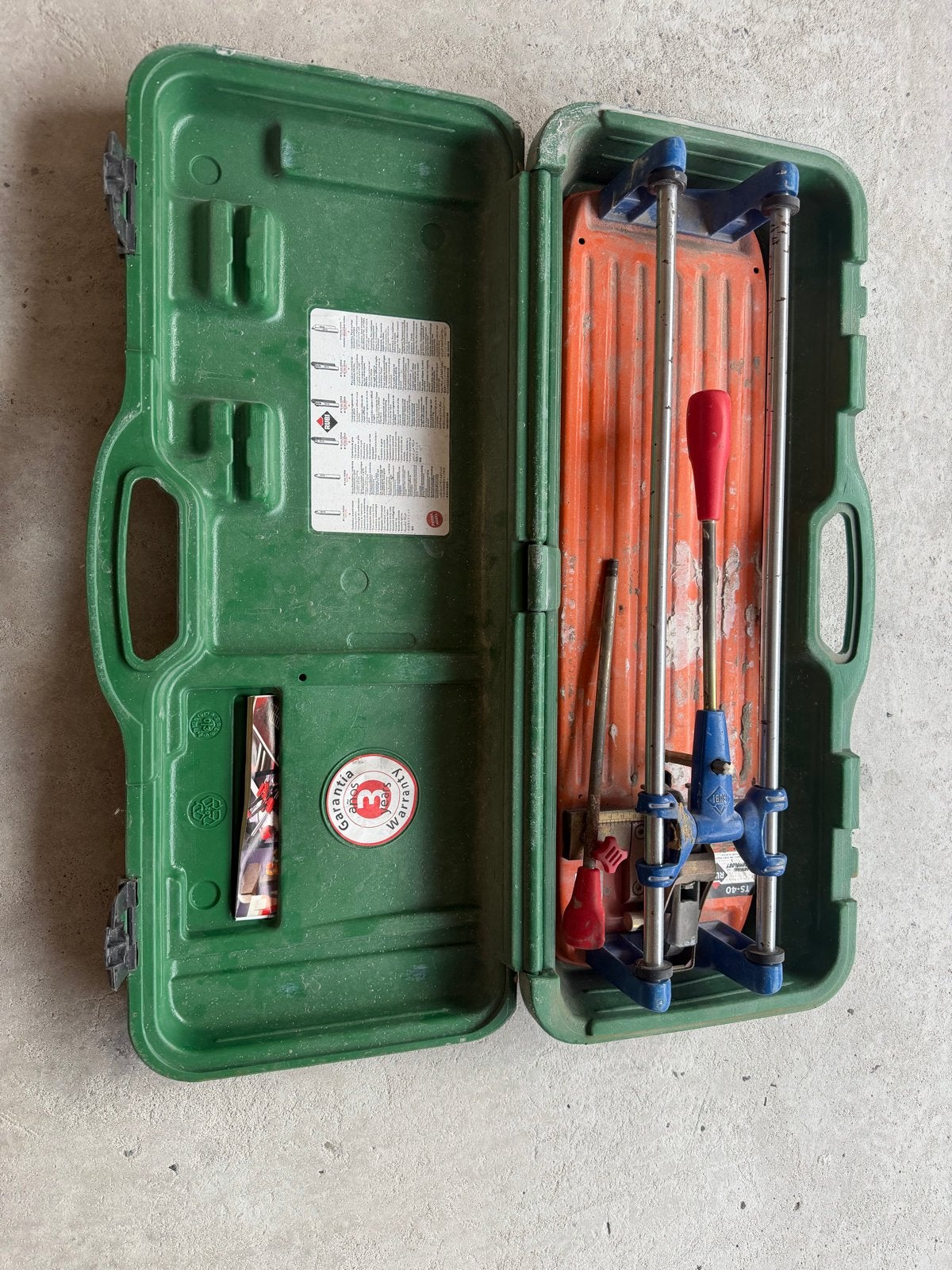 Rubi TS-40 Tegelsnijder in Koffer, Doe-het-zelf en Verbouw, Tegels, Gebruikt, Overige typen, Ophalen of Verzenden, Minder dan 5 m²