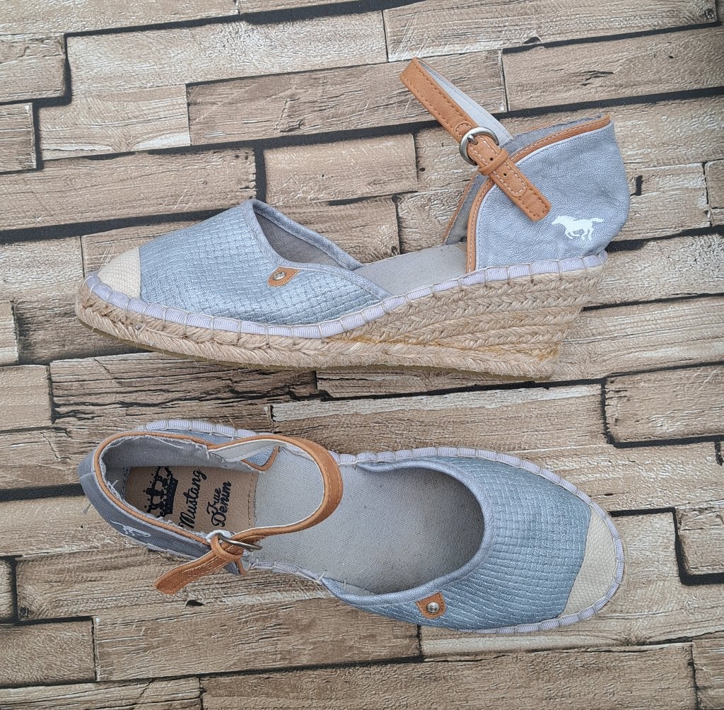 MUSTANG - nieuwe blauw/grijze espadrilles, 40, Nieuw, Verzenden, Blauw, X