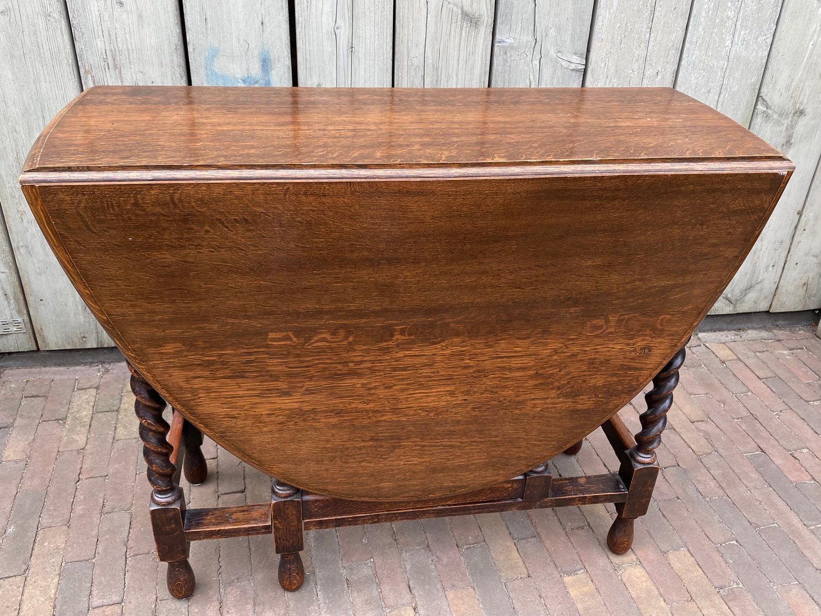 Gateleg tafel, compact in te klappen, Ophalen