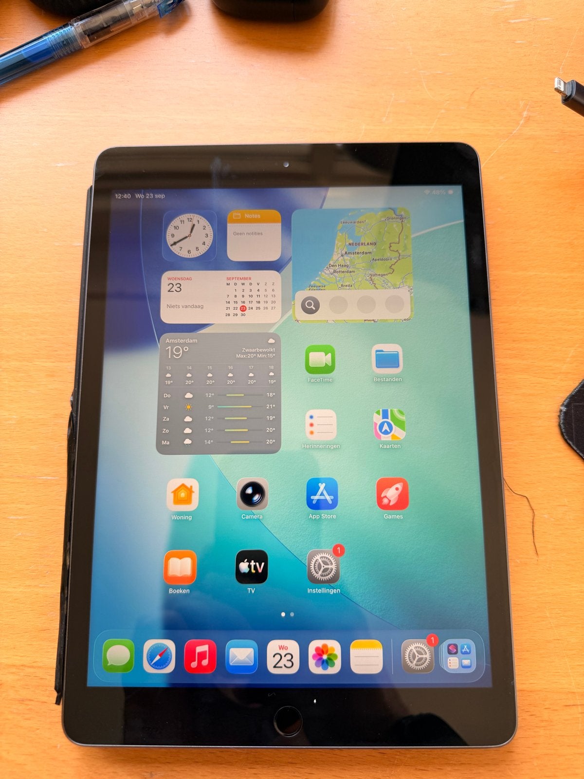 Apple iPad (8e generatie, 2020) 128GB Wifi, Computers en Software, 10 inch, Gebruikt, Apple iPad, Ophalen of Verzenden
