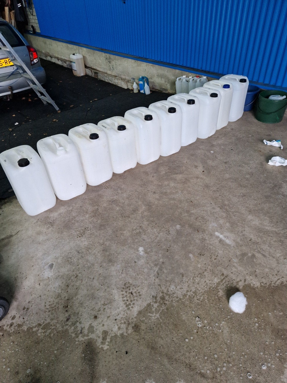 25 en 20 liter Jerrycans, grote voorraad., Minder dan 75 liter, Ophalen, Zo goed als nieuw, Kunststof