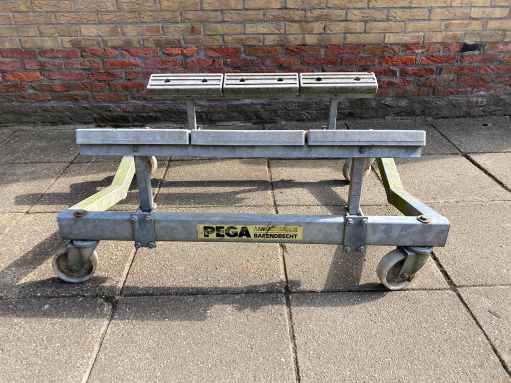 Pega bootbok bok showroomtrailer, Watersport en Boten, Ophalen