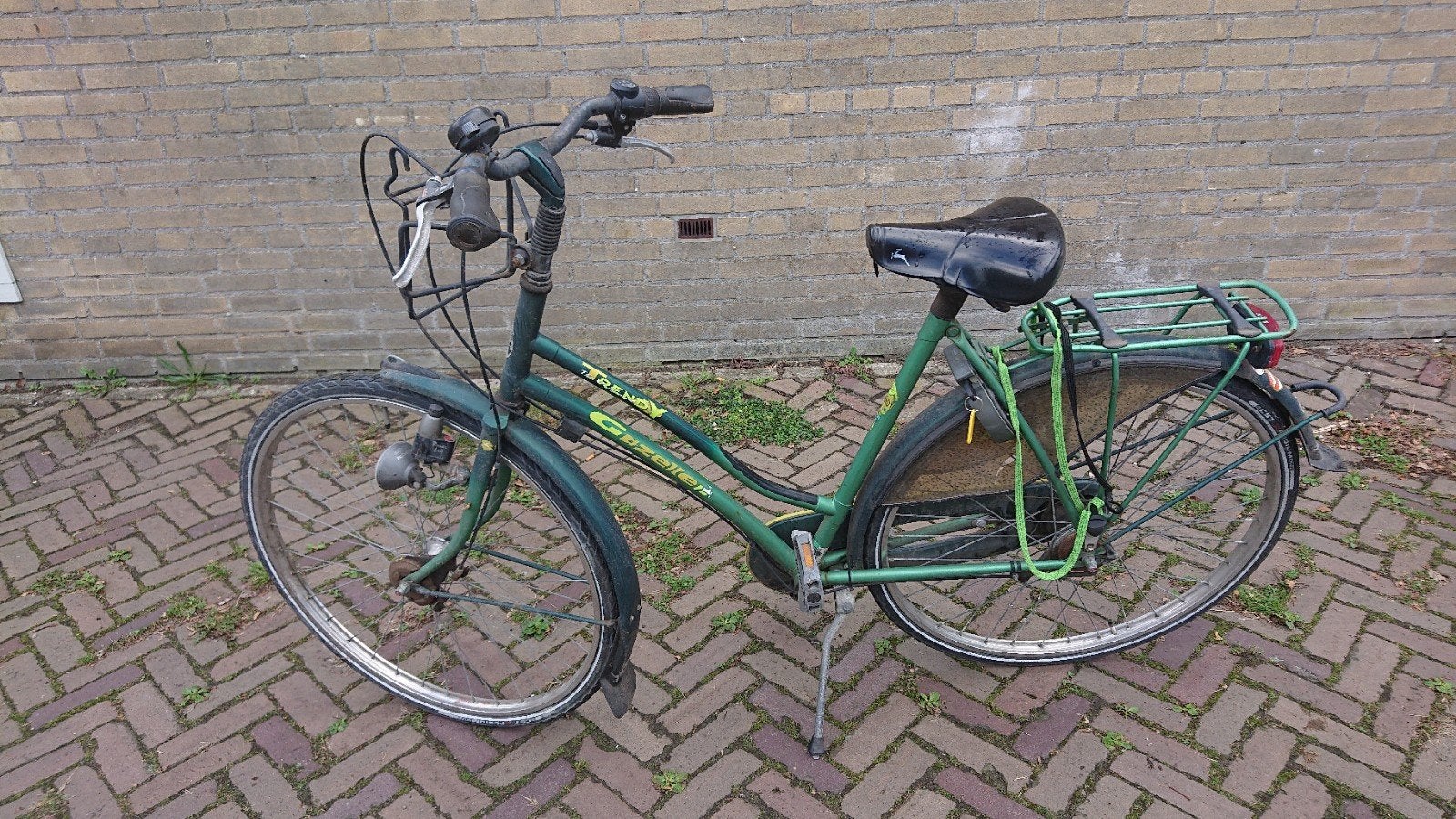 Gazelle Trendy 5 gears 28 inch wheels framesize 54 cm, Fietsen en Brommers, 53 tot 56 cm, Ophalen, Gebruikt, Gazelle