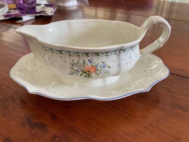 Villeroy en Boch Romantica - sauskom, Huis en Inrichting, Verzenden, Villeroy & Boch, Zo goed als nieuw, Kom(men)