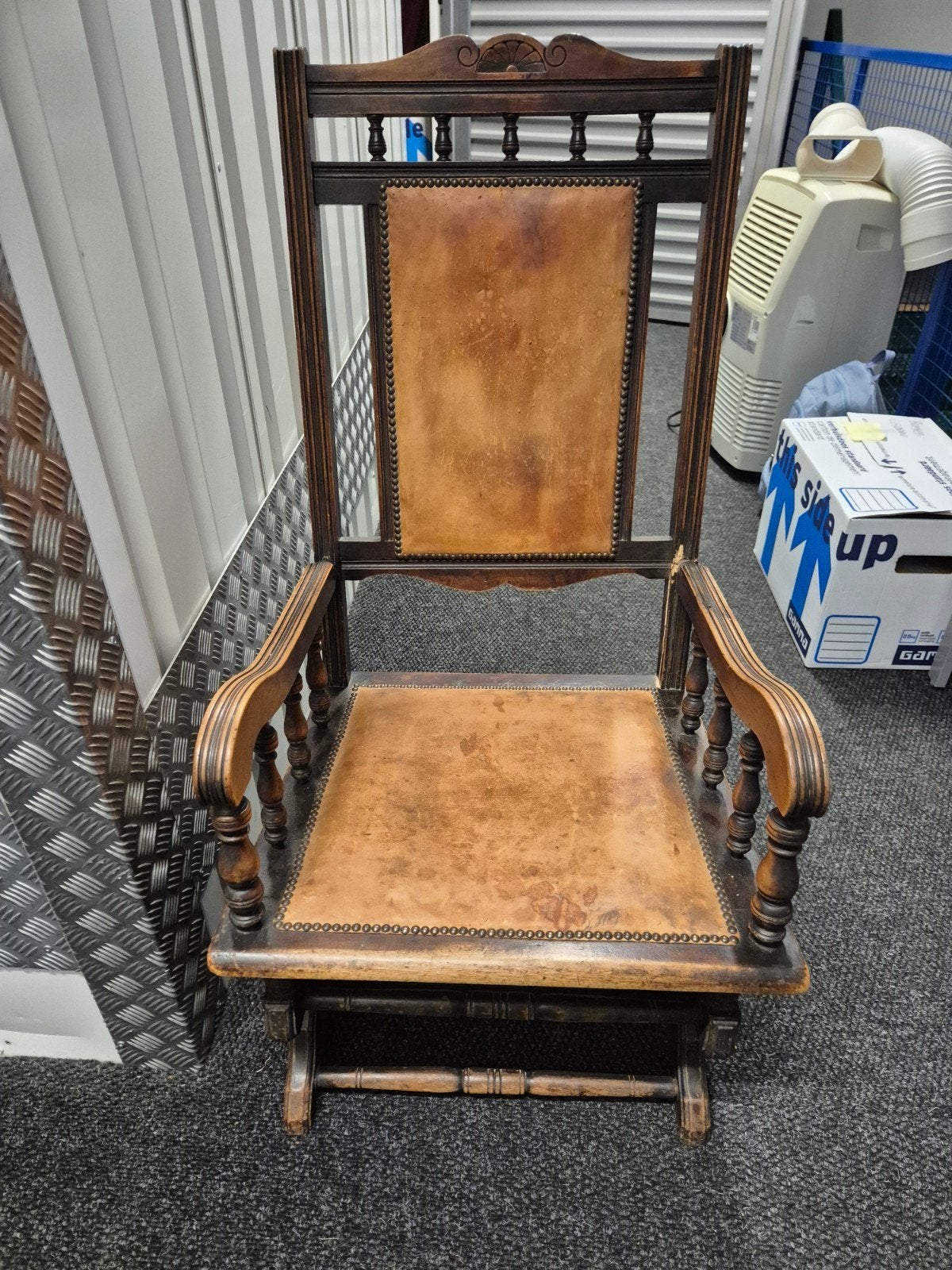 Antieke Schommelstoel met Leren Bekleding, Antiek en Kunst, Ophalen