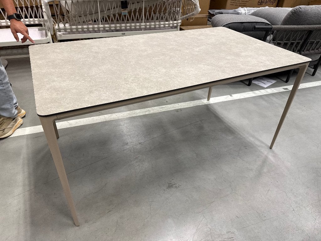 Elegante tafel Trespa Ophira Champagne Tierra Outdoor, Tuin en Terras, Ophalen of Verzenden, Zo goed als nieuw