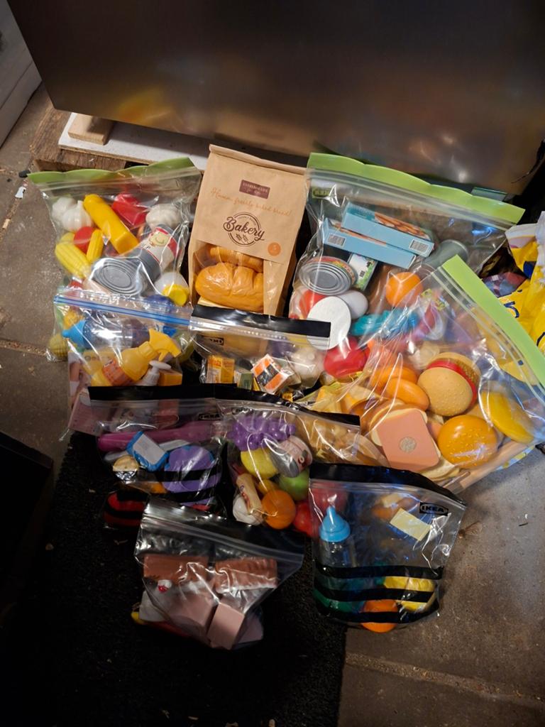 Heel veel speelgoed eten voor winkeltje, Ophalen of Verzenden, Kunststof