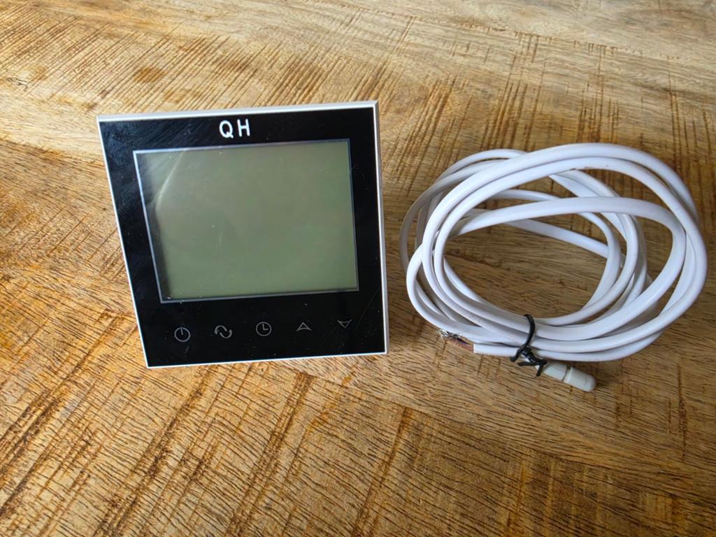 Quality Heating vloerverwarming thermostaat inc sensor, Ophalen of Verzenden, Gebruikt