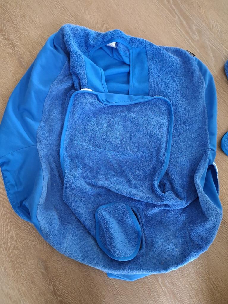 Maxi-Cosi badstof hoes voor autostoel - Blauw, Kinderen en Baby's, Badjes en Verzorging, Zo goed als nieuw, Overige typen, Overige merken