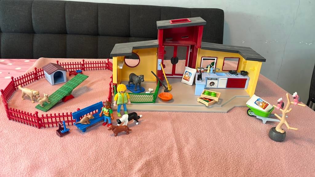 Playmobil dierenpension 9275, Ophalen, Gebruikt, Complete set
