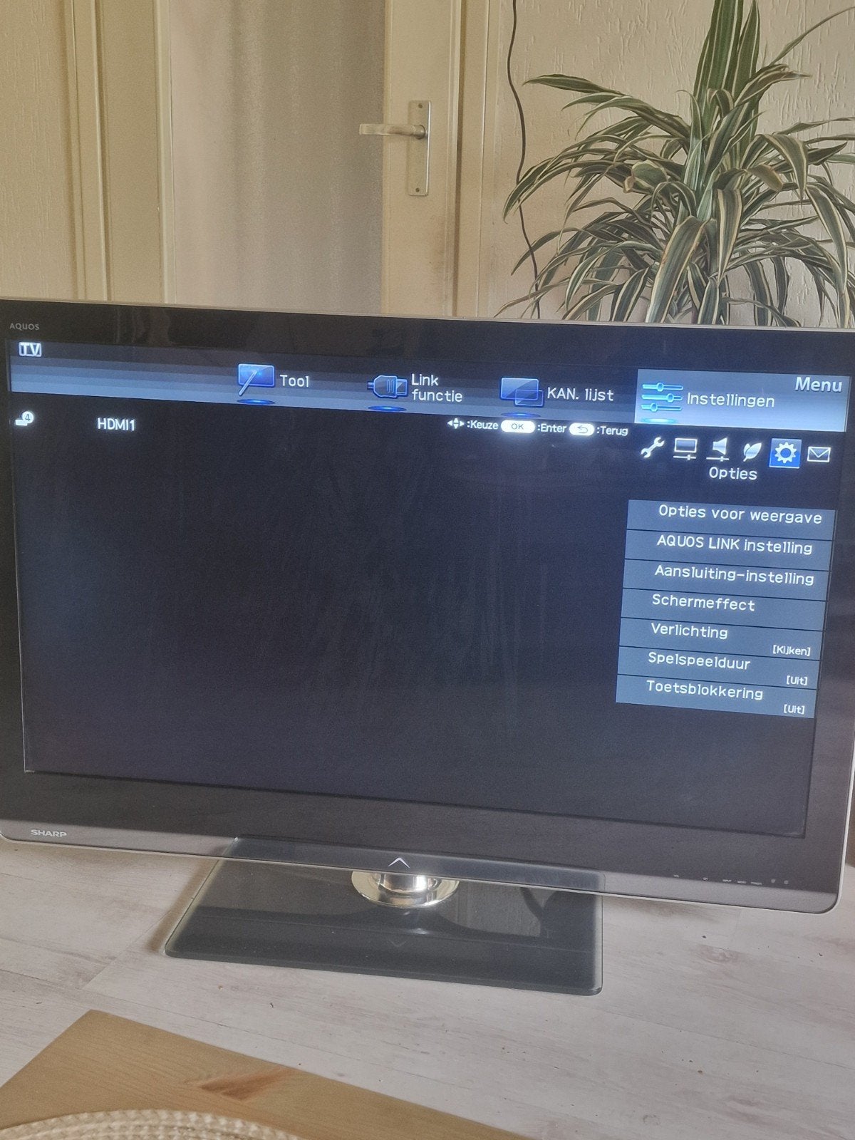 46 inch Sharp TV, Ophalen, 50 Hz, Zo goed als nieuw, 100 cm of meer