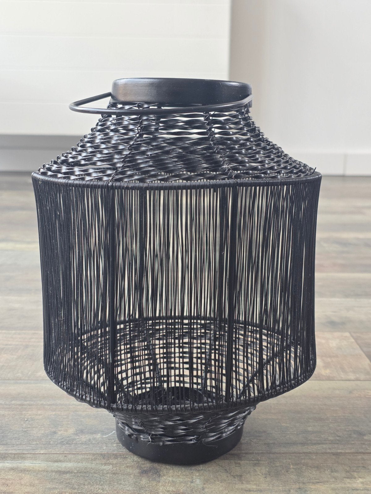 Windlicht zwart, Huis en Inrichting, Woonaccessoires | Kandelaars en Kaarsen, Ophalen of Verzenden, Zwart, Metaal, Minder dan 25 cm