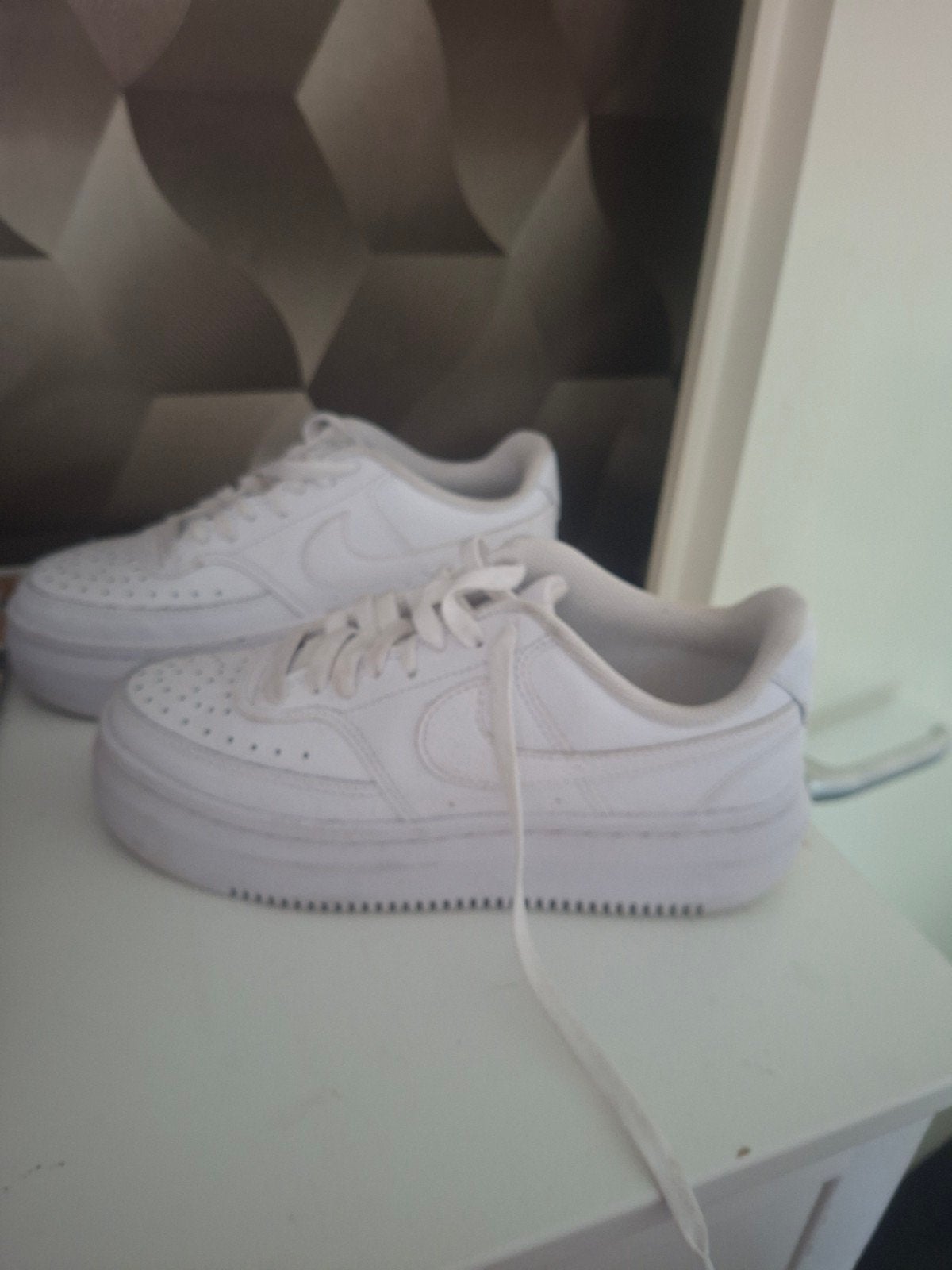 Nike, niet van nep te onderscheiden, Wit, Nike, Ophalen of Verzenden, Sneakers of Gympen