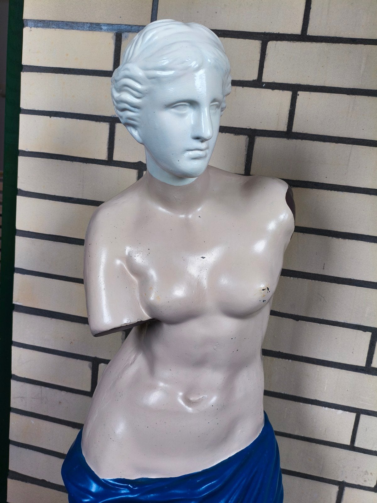 Les Menottes de Cuivre, René Magritte - 115cm hoog, Antiek en Kunst, Ophalen