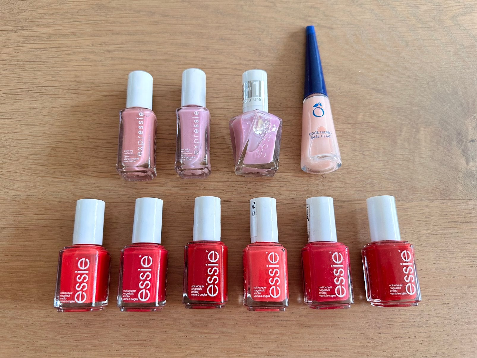 Essie nagellak collectie - diverse kleuren en condities, Gebruikt, Ophalen of Verzenden, Handen en Nagels, Make-up