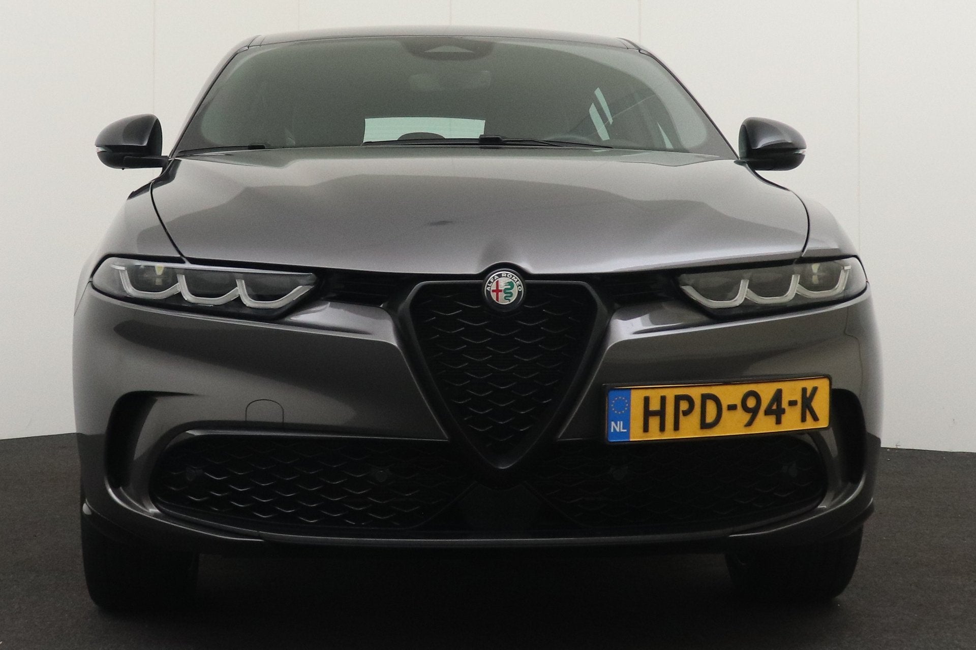 Alfa Romeo Tonale 1.5T Hybrid Aut. Sprint Camera Adapt.Cruis, Auto's, Dealer onderhouden, Gebruikt, 4 cilinders, 700 kg