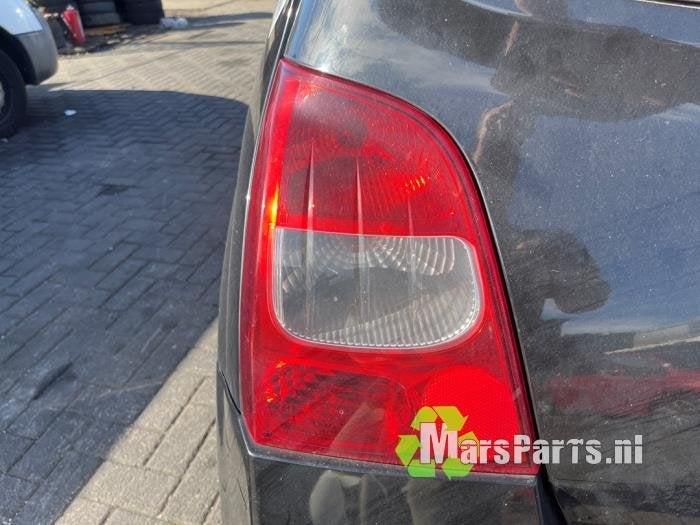 Achterlicht links van een Renault Twingo, Gebruikt, -, Renault, -