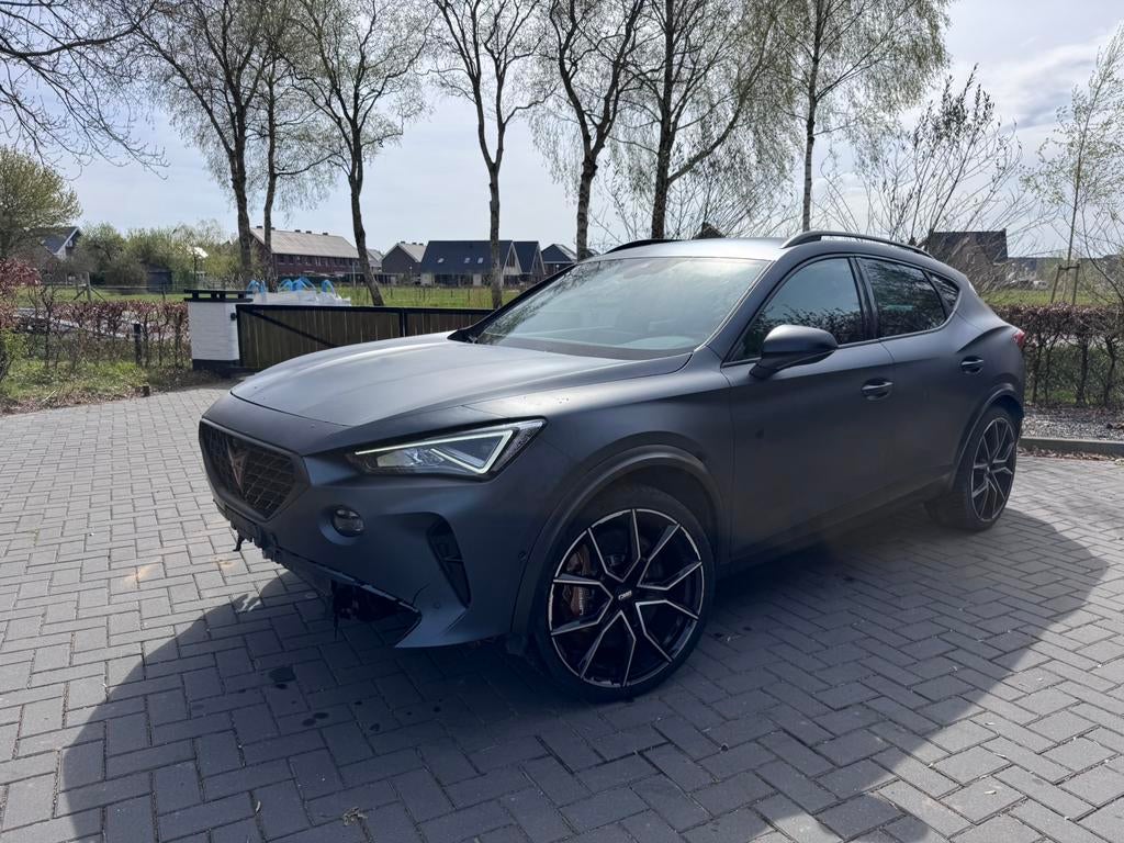 Cupra Formentor VZ5 4Drive 2.5TFSI 390pk Carbon Schaalstoel, Auto diversen, Schadeauto's, Munchen, Cupra, 2498 cc, Info@cupra.com