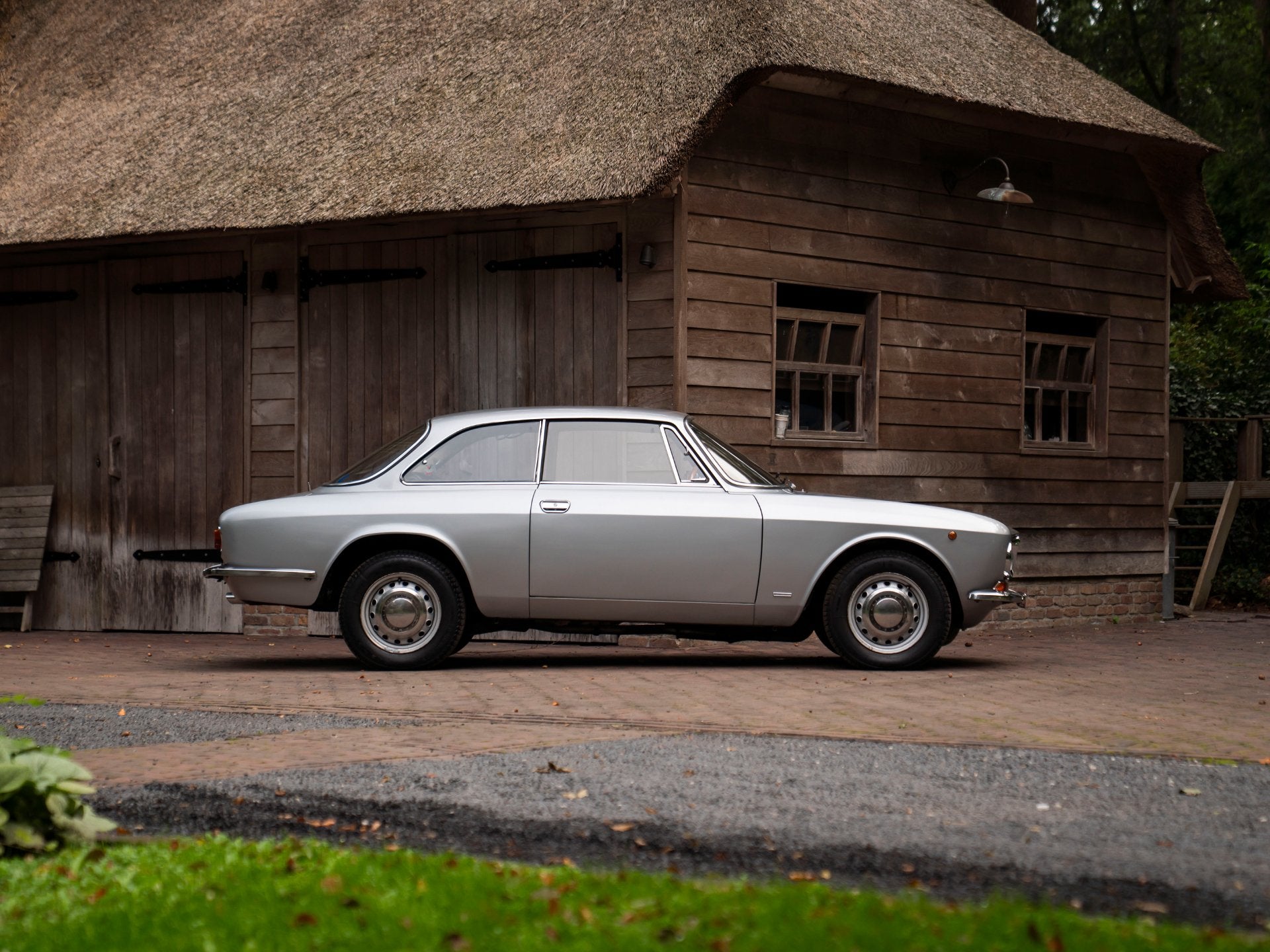 Alfa Romeo GT 1300 Junior (bj 1972), Auto's, 970 kg, Gebruikt, Zwart, 4 cilinders