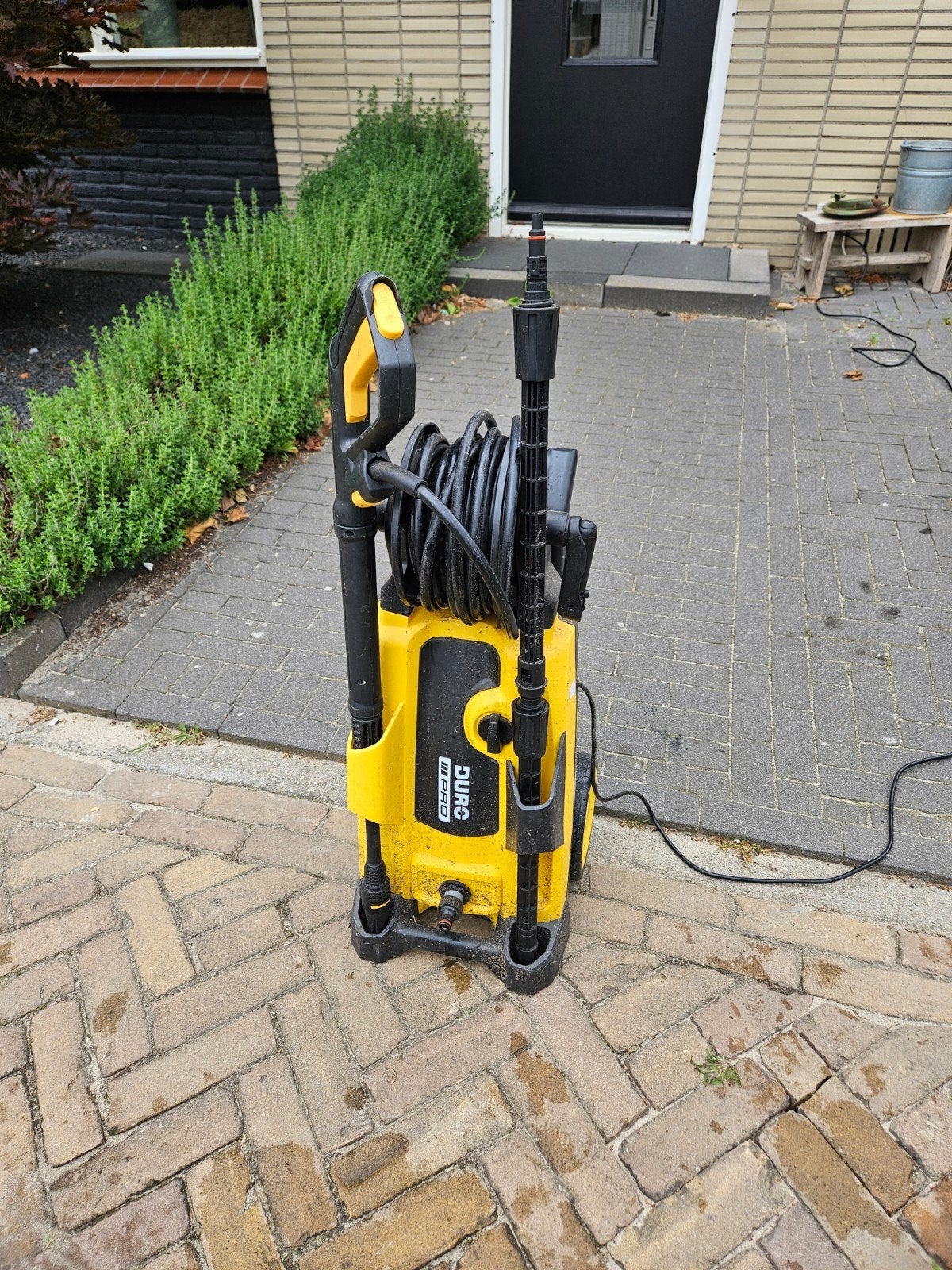 Luxe hogedruikspuit met haspel, lansen en sneeuwkanon, Ophalen, Zo goed als nieuw, Elektrisch