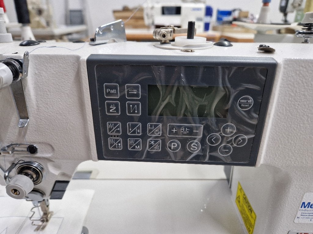 Krafft 525C Industriële Naaimachine – Nieuw, Nieuw, Naaimachine, Industrieel, Ophalen