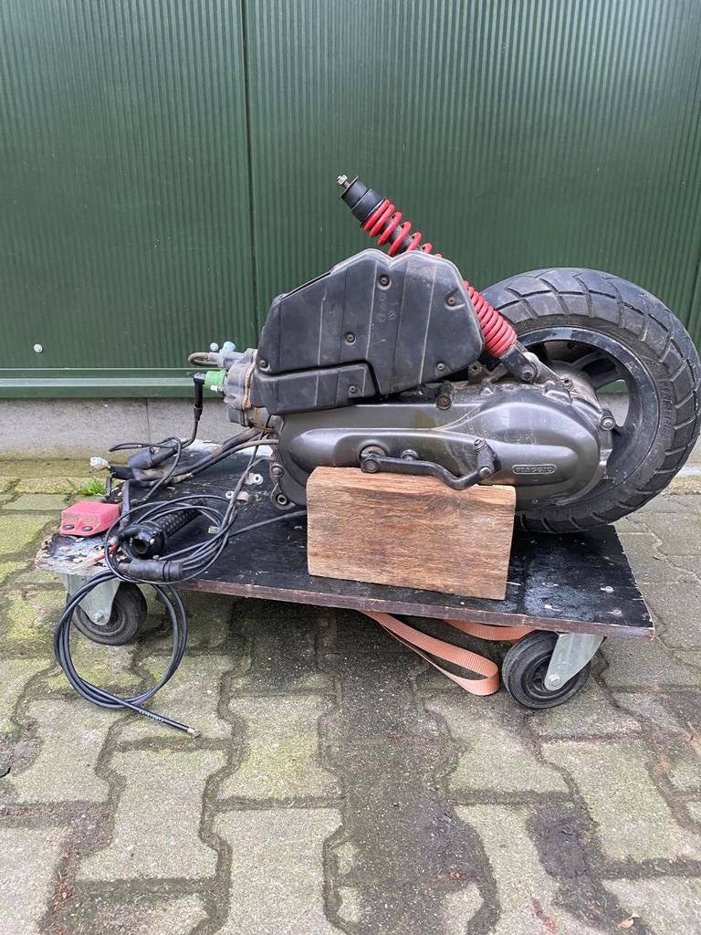 Hexagon 150cc 2 takt motor blok met tüv! Evt teruil, Motoren, Tuning en Styling, Ophalen
