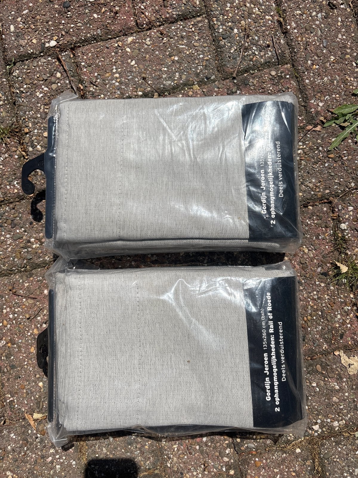 Gordijnen Jeroen 135x260 cm - Nieuw in verpakking, Ophalen, Overige merken, Verduisterend, Nieuw