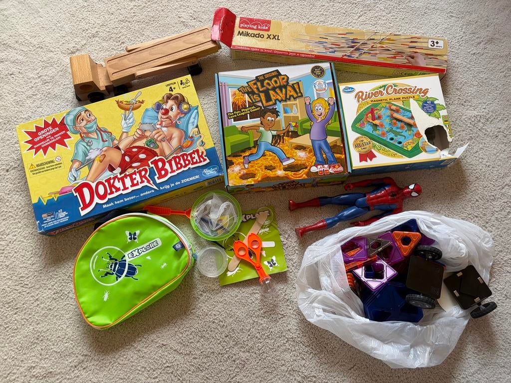 Jongens Speelgoedpakket: Spellen, Magneten, Auto & Spider-Ma, Ophalen, Gebruikt, Jongen