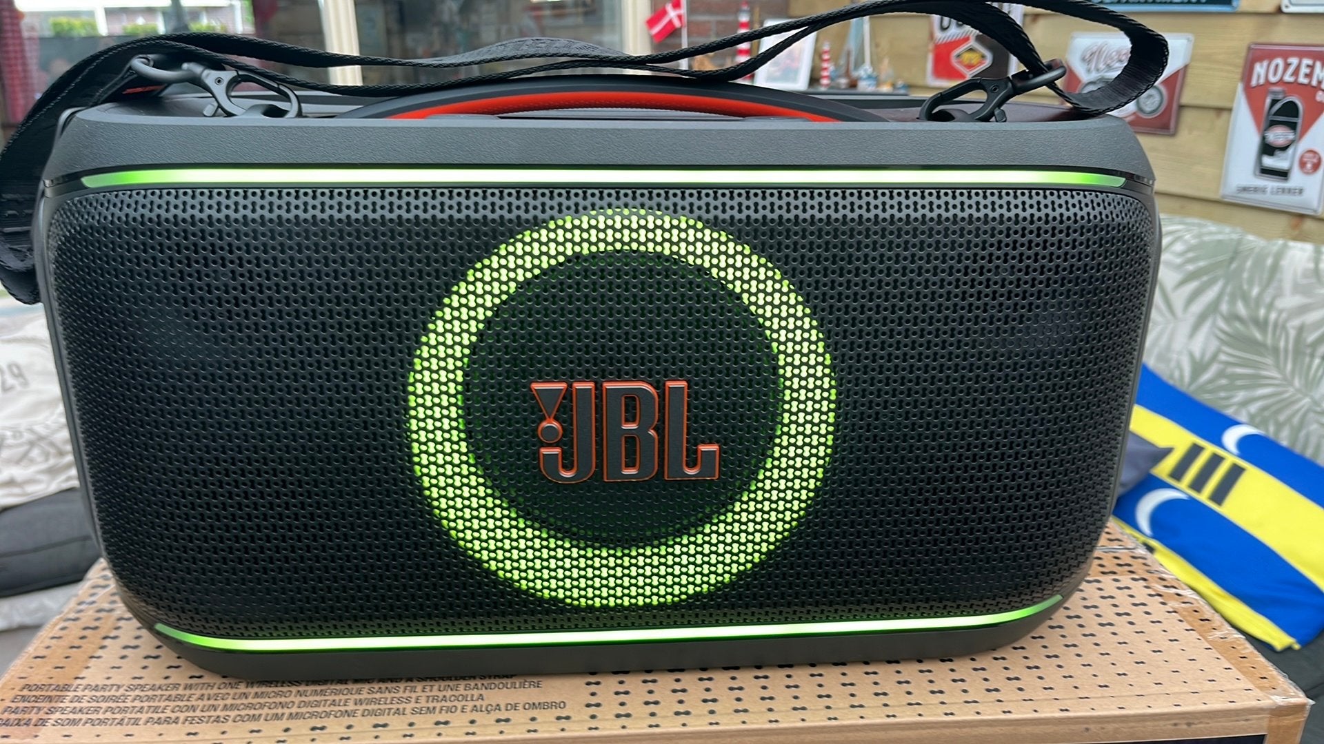 JBL PartyBox On-The-Go 2 - Zo goed als nieuw Met microfoon!, Ophalen, JBL, Overige typen, Zo goed als nieuw
