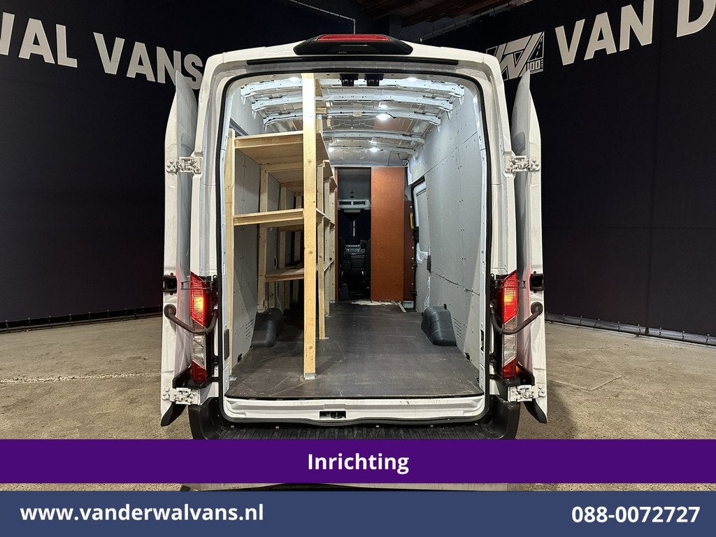 Ford Transit 2.0 TDCI 130pk L4H3 *Post NL inrichting* Euro6, Auto's, Bestelauto's, 13 km/l, 4 cilinders, 3000 kg, Origineel Nederlands