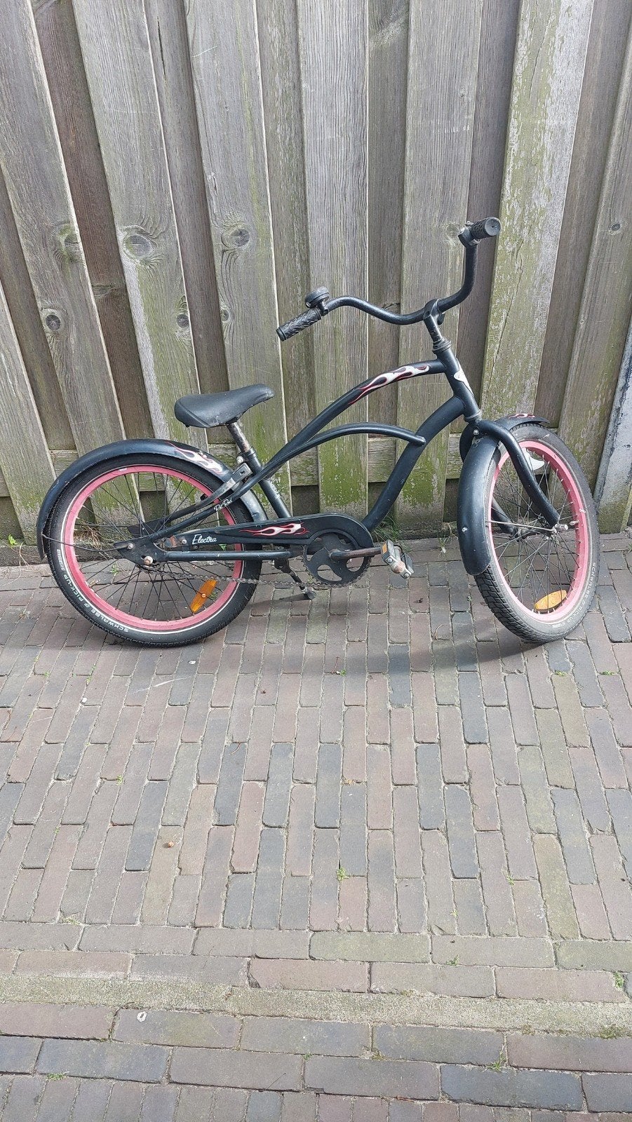 Electra Cruiser Fiets 20 inch - Zwart met rode accenten, Ophalen, Terugtraprem, Gebruikt, Staal