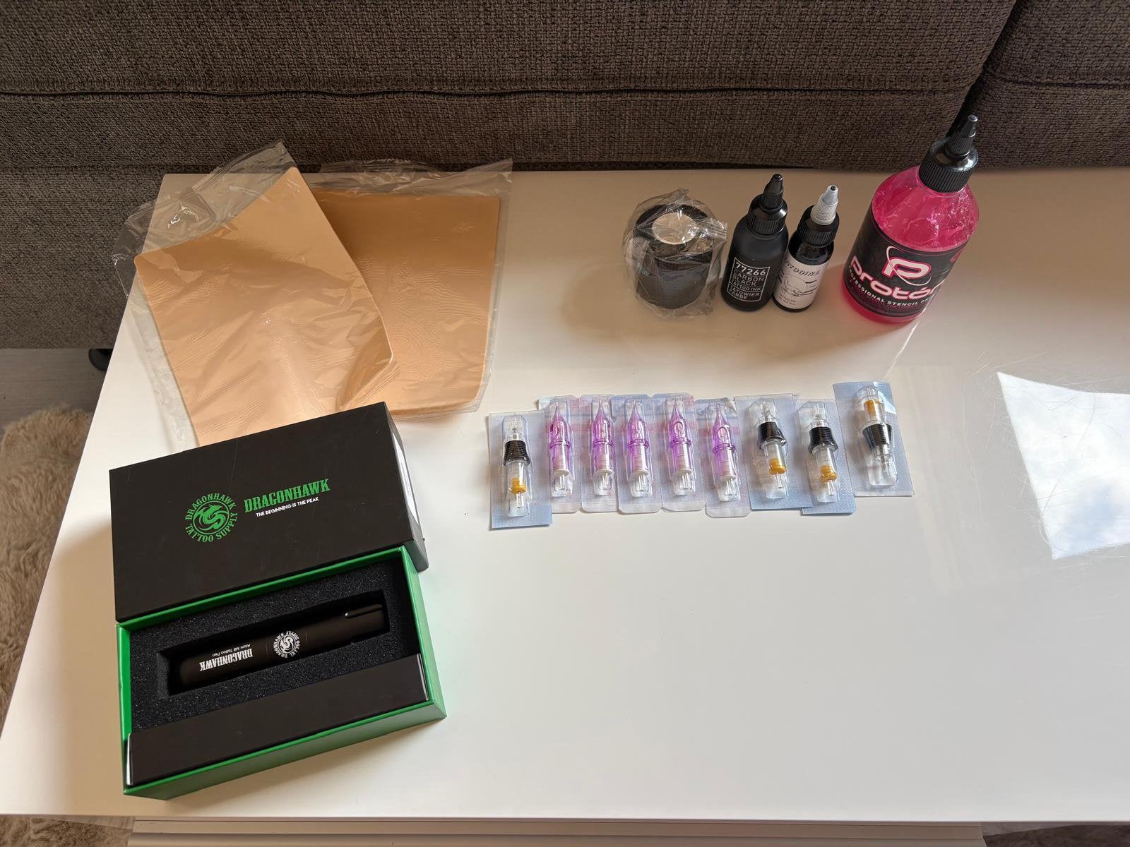 Dragonhawk tattoo pen set, Ophalen, Zo goed als nieuw