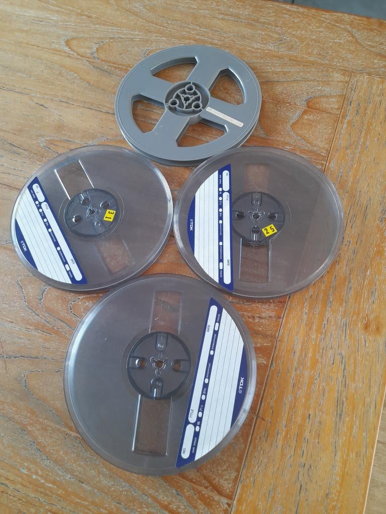 Lege bandrecorder spoelen, Ophalen