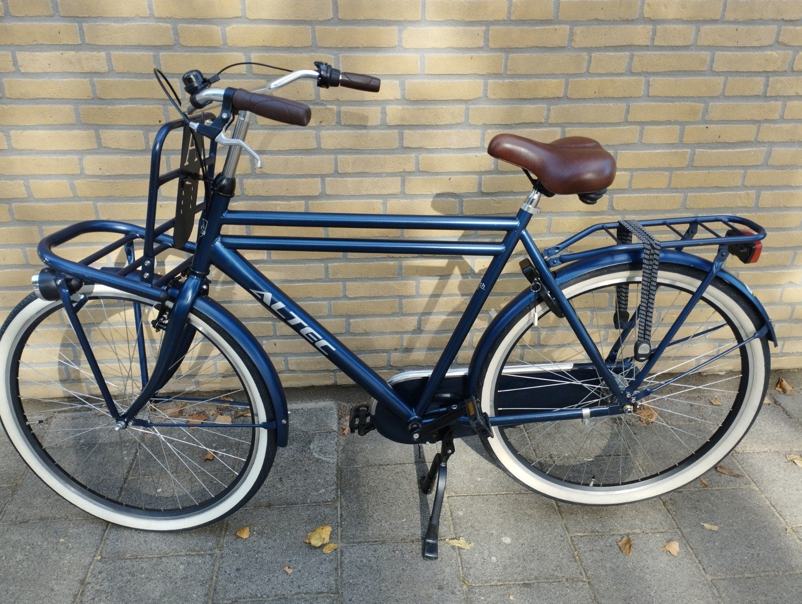 Altec Dutch transportfiets 61 cm (ca.1,75-1,90) 28" 3 versn., Fietsen en Brommers, Terugtraprem, Versnellingen, Zo goed als nieuw