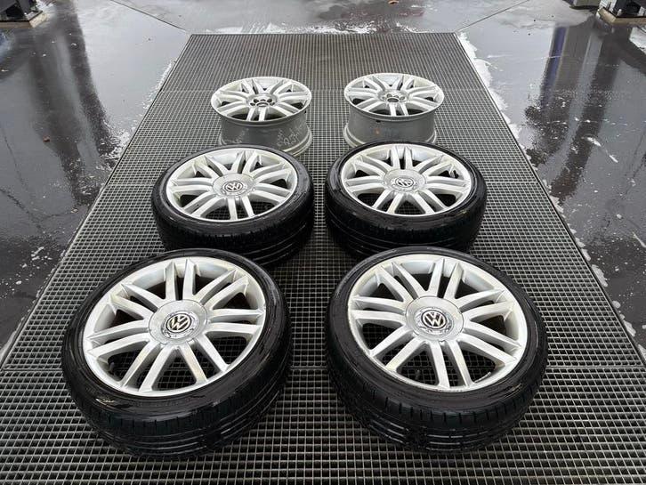 6 VW Velgen met zomerbanden en centreerringen 5x110/5x112, Auto-onderdelen, Banden en Velgen, 18 inch, Gebruikt, Banden en Velgen