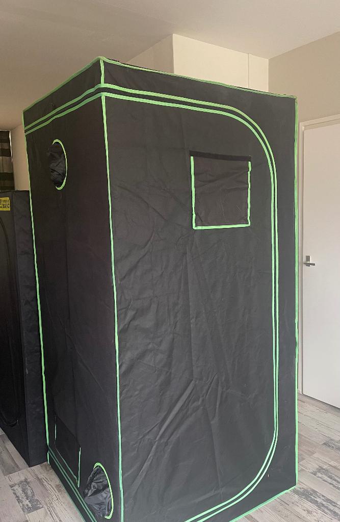 2 x Kweek tent, Ophalen of Verzenden, Gebruikt