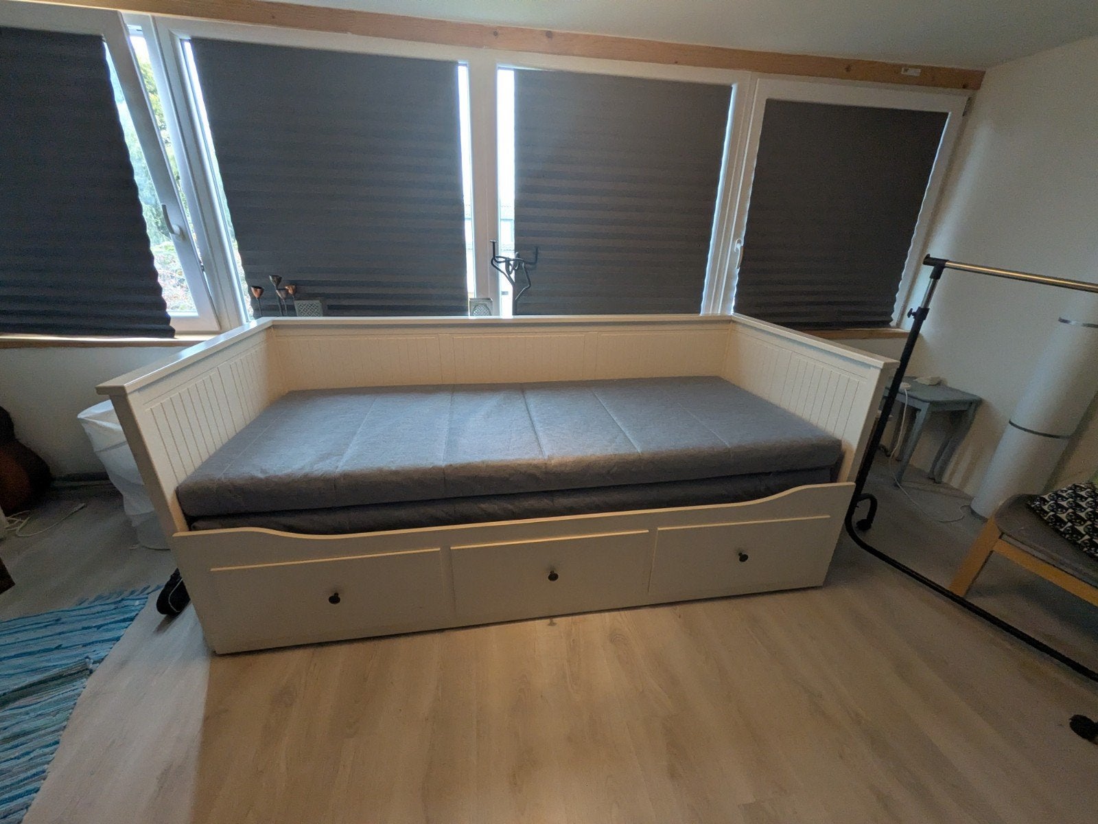 IKEA Hemnes Dagbed met lades en 2 Agotnes matrassen, Huis en Inrichting, Ophalen, Wit, Tweepersoons, Zo goed als nieuw