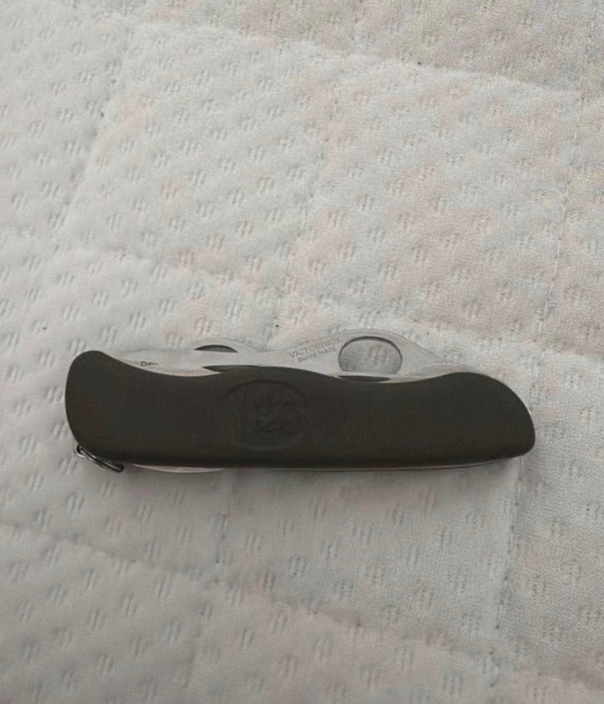 Victorinox Zwitsers zakmes met camouflage etui, Ophalen of Verzenden, Landmacht, Overige gebieden, Mes of Dolk